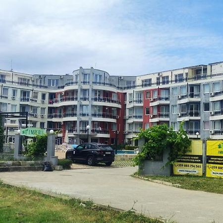 Excellent Apartment In Emberli Aparthotel. Лозенец Екстериор снимка