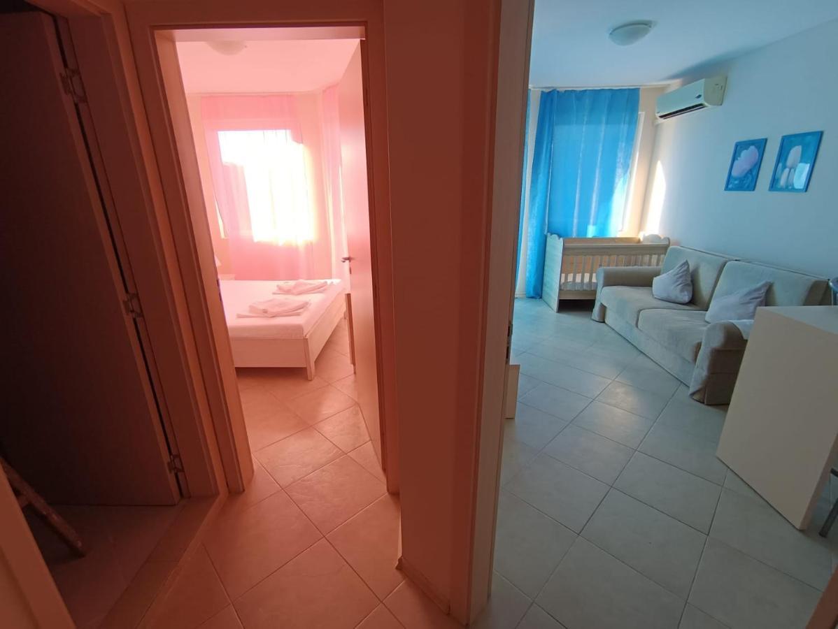 Excellent Apartment In Emberli Aparthotel. Лозенец Екстериор снимка